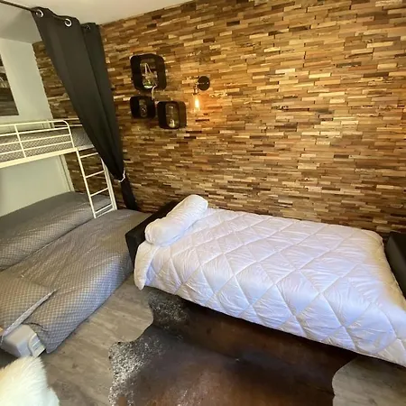 Отель Le Rayolet Сис-Фур-Ле-Пляж